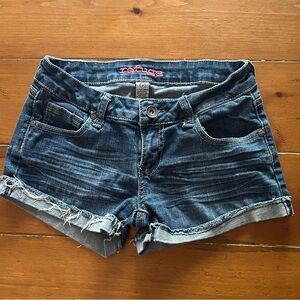 Refuge Cuffed Distressed Denim Shorts - Size 2